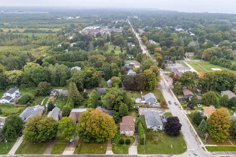 359 High Street, ON N0H 2L0