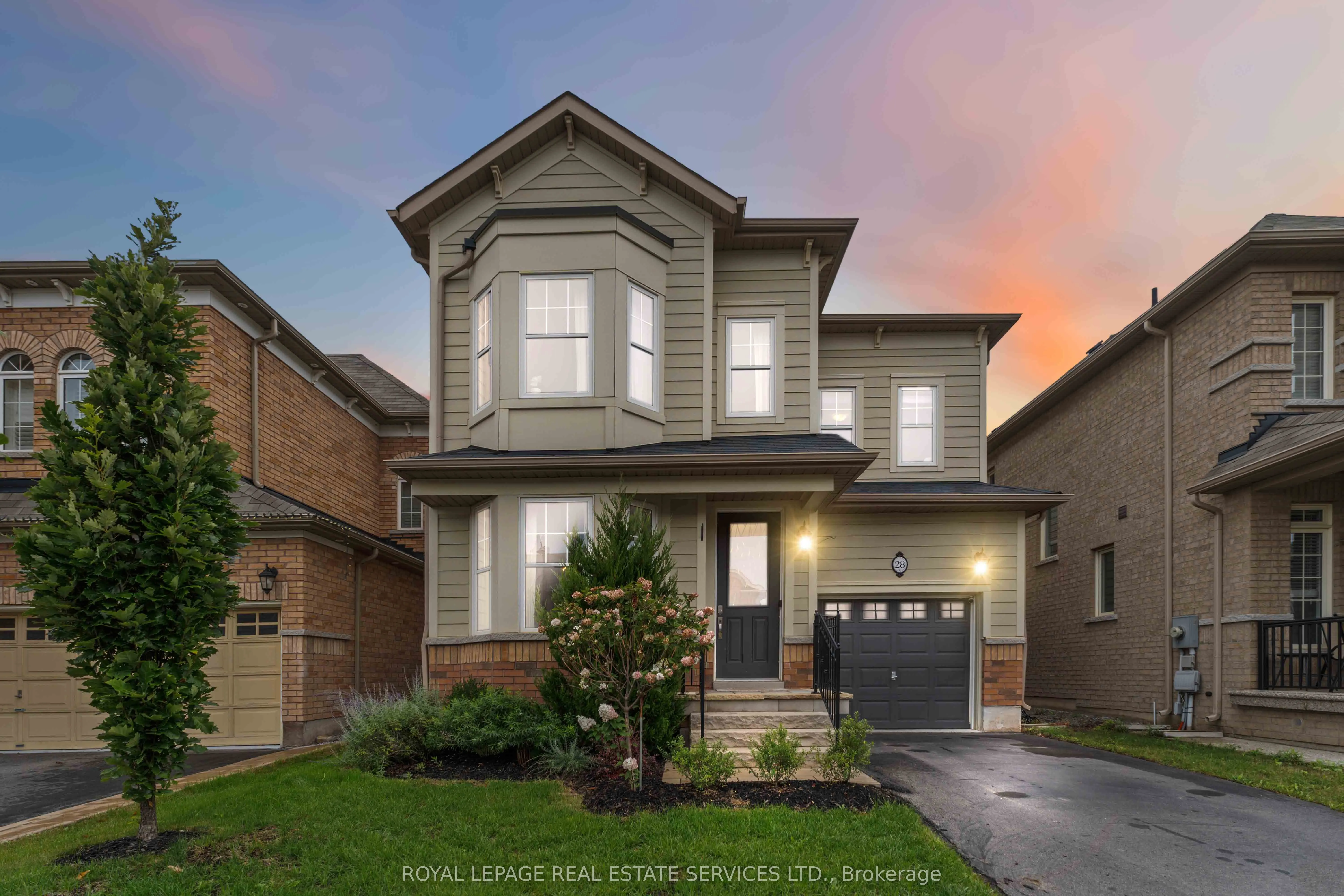 28 Babcock Street, ON L8B 0S6