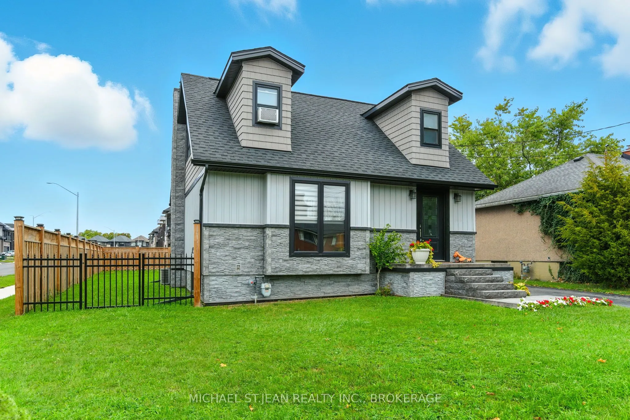 29 Sauer Avenue, ON L3B 5H3