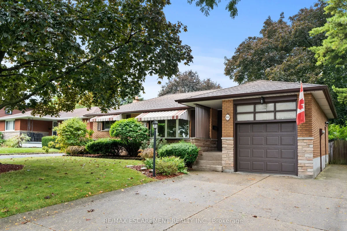 98 Laurier Avenue, ON L9C 3S4