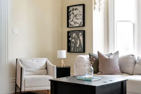 28 York Street, ON K0K 2T0