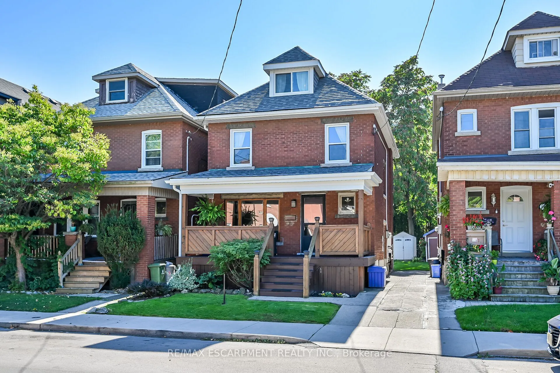 126 Cumberland Avenue, ON L8M 1Z3