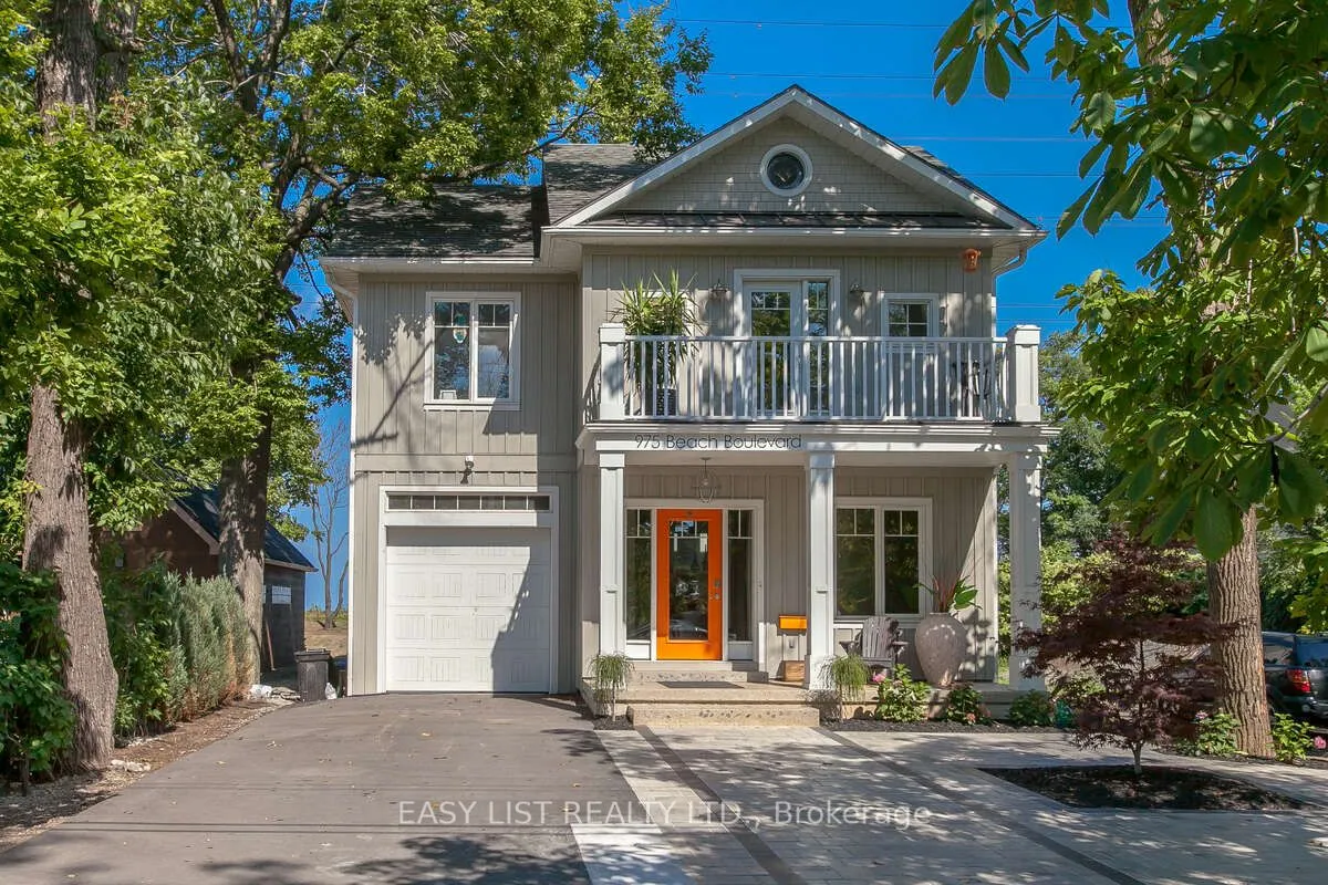 975 Beach Boulevard, ON L8H 6Z7