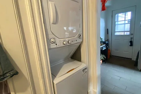 103 Victoria Avenue, ON L8N 2S9