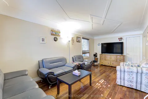 13 Cameron Avenue, ON L8H 4Y9