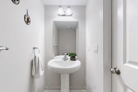 1611 Hetherington Drive, ON K9L 0G6