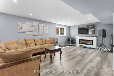 10 Riley Avenue, ON L0S 1E6