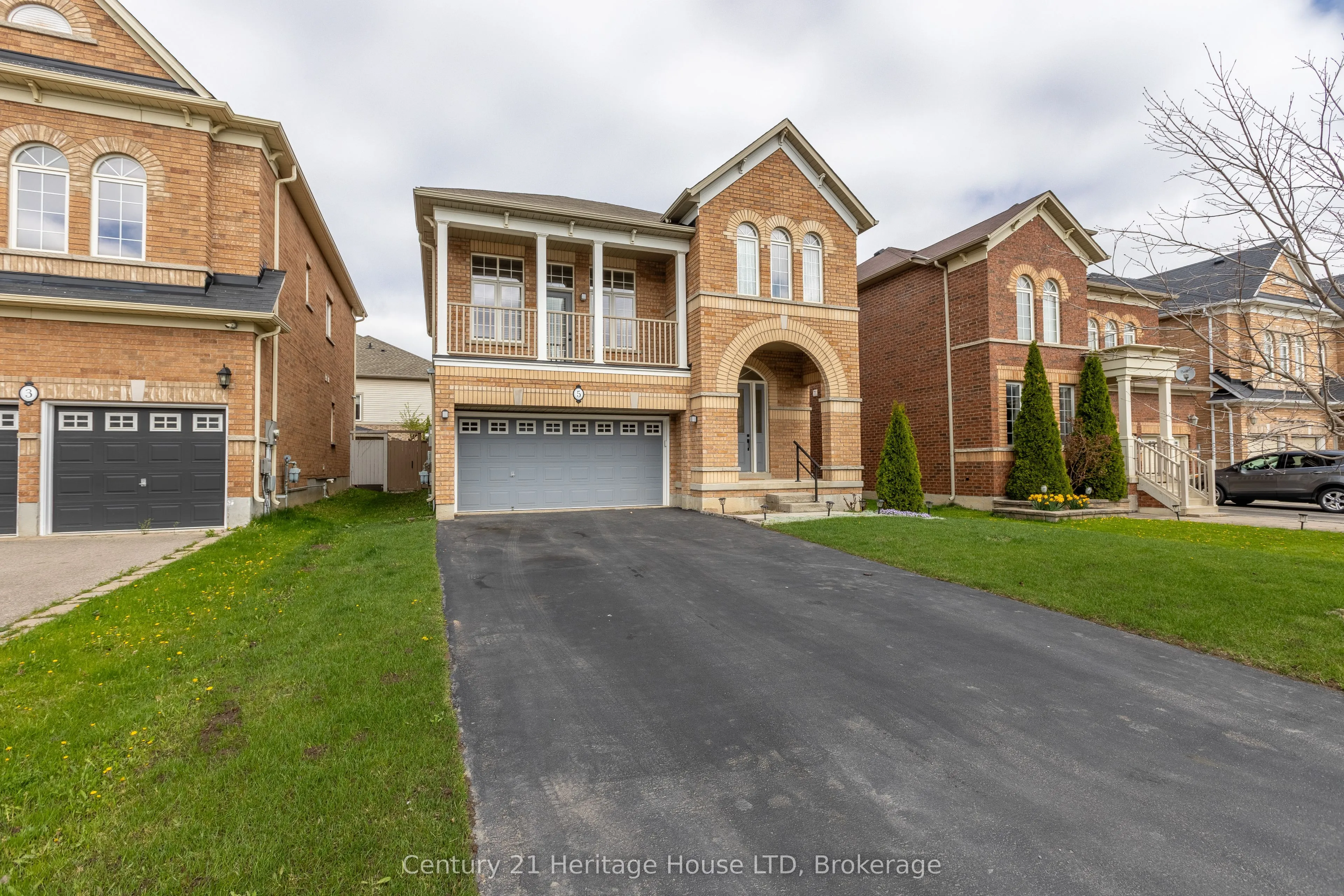 5 Juneberry Road, ON L2V 0B2