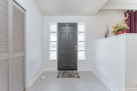 4 Tanner Circle, ON L2N 3M9