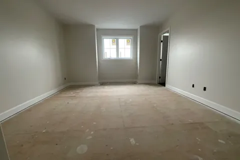 93 Raycroft Drive, ON K8N 0R5