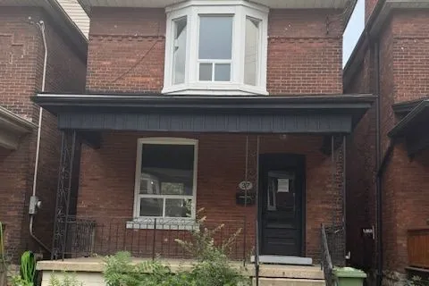 37 Gladstone Avenue, ON L8M 2H7