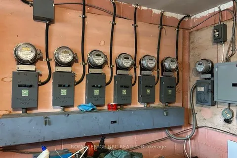 35 Aqueduct Street, ON L3C 1B7