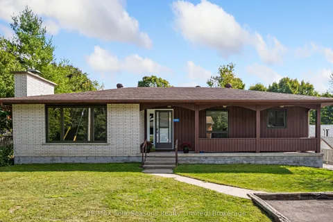 571 David Street, ON P1P 1M1