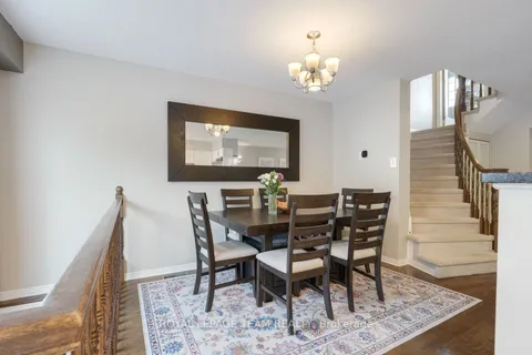 13 Grammercy Park, ON K2C 4C7