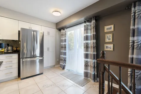 13 Grammercy Park, ON K2C 4C7