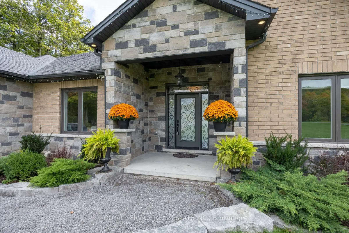 381 Sharpe Line, ON L0A 1C0