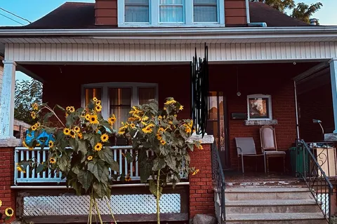 5128 Willmott Street, ON L2E 2A3