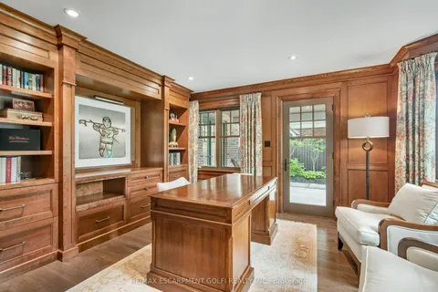 61 Oak Knoll Drive, ON L8S 4C2