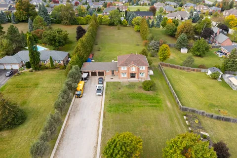 36 Hawthorne Road, ON L9W 6G7