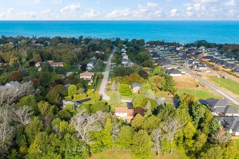 990 Heritage Drive, ON N2Z 0C2