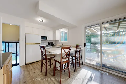 1311 Cartier Boulevard, ON K9H 6S4