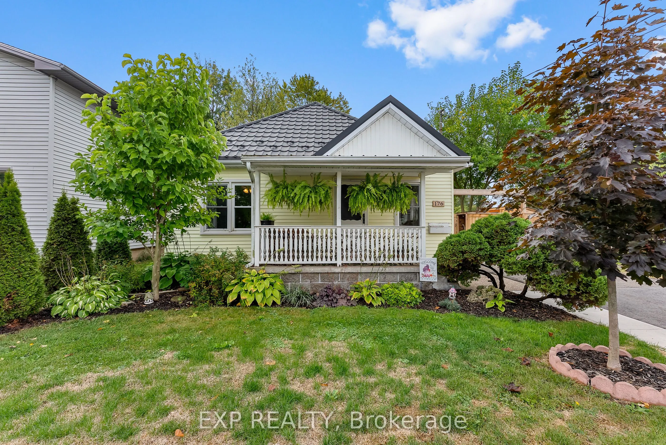 176 IDYLEWYLDE Street, ON L2A 2L6