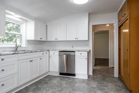 146 Church Street, ON N4X 1A0