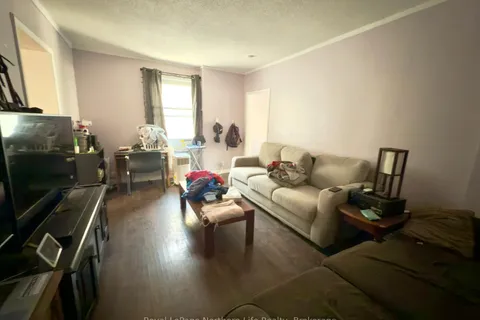 217 PRINCESS Street, ON P1B 1R1