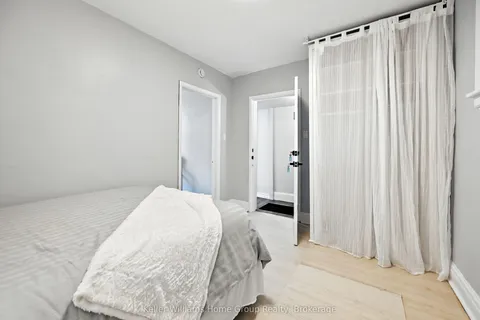 1047 Main Street, ON L8M 1N5