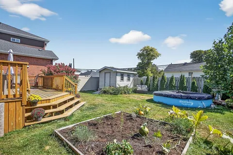 1914 Rosebella Avenue, ON K1T 1G7