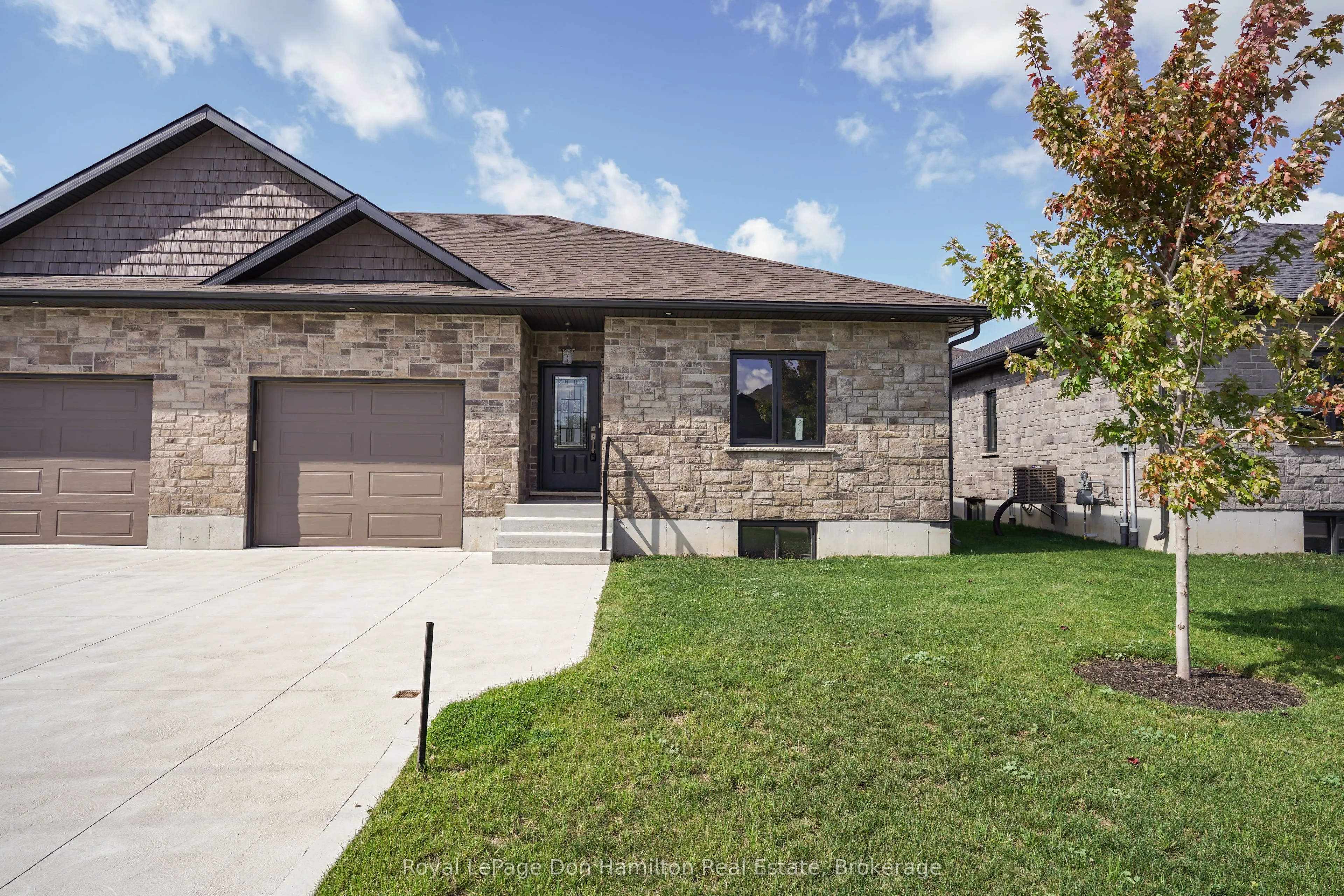 274 Queen Street, ON N0G 1B0