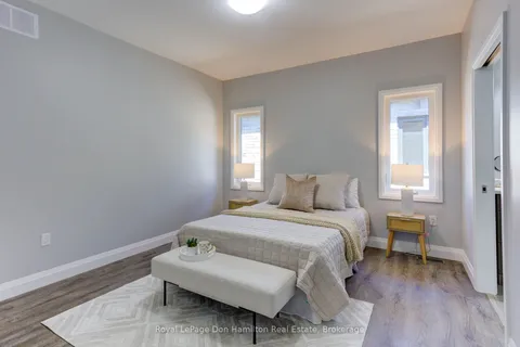 274 Queen Street, ON N0G 1B0