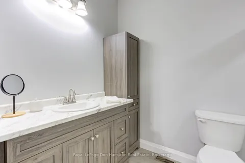 274 Queen Street, ON N0G 1B0