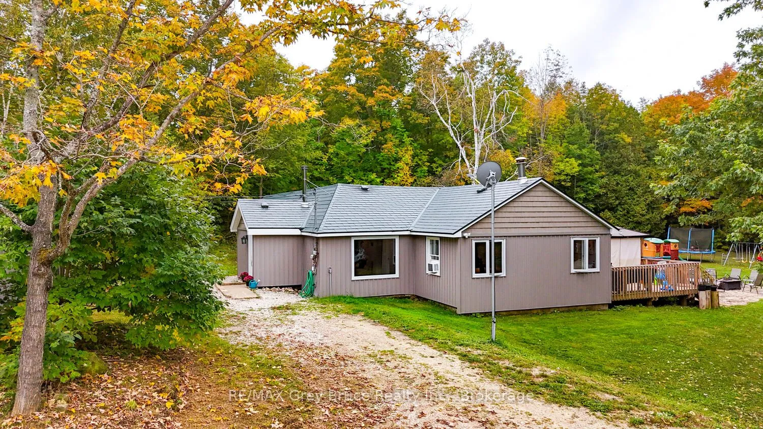 217 Kings Crescent, ON N0H 2T0