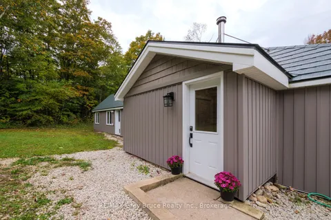 217 Kings Crescent, ON N0H 2T0