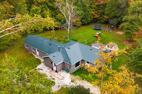 217 Kings Crescent, ON N0H 2T0