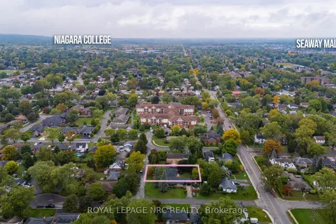 42 Linwood Drive, ON L3C 2B6