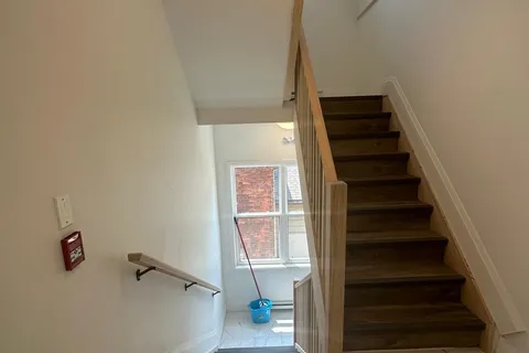 66 Wellington Street, ON L8N 2R1