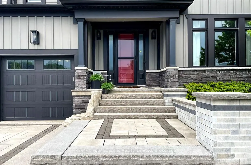 111 Crestview Court, ON L9Y 0Z4