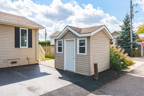 32 Water Street Pvt Street, ON N1H 6H9