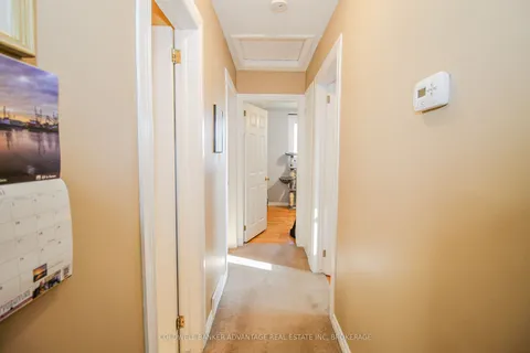 36 Wellbrook Boulevard, ON L3C 5T4