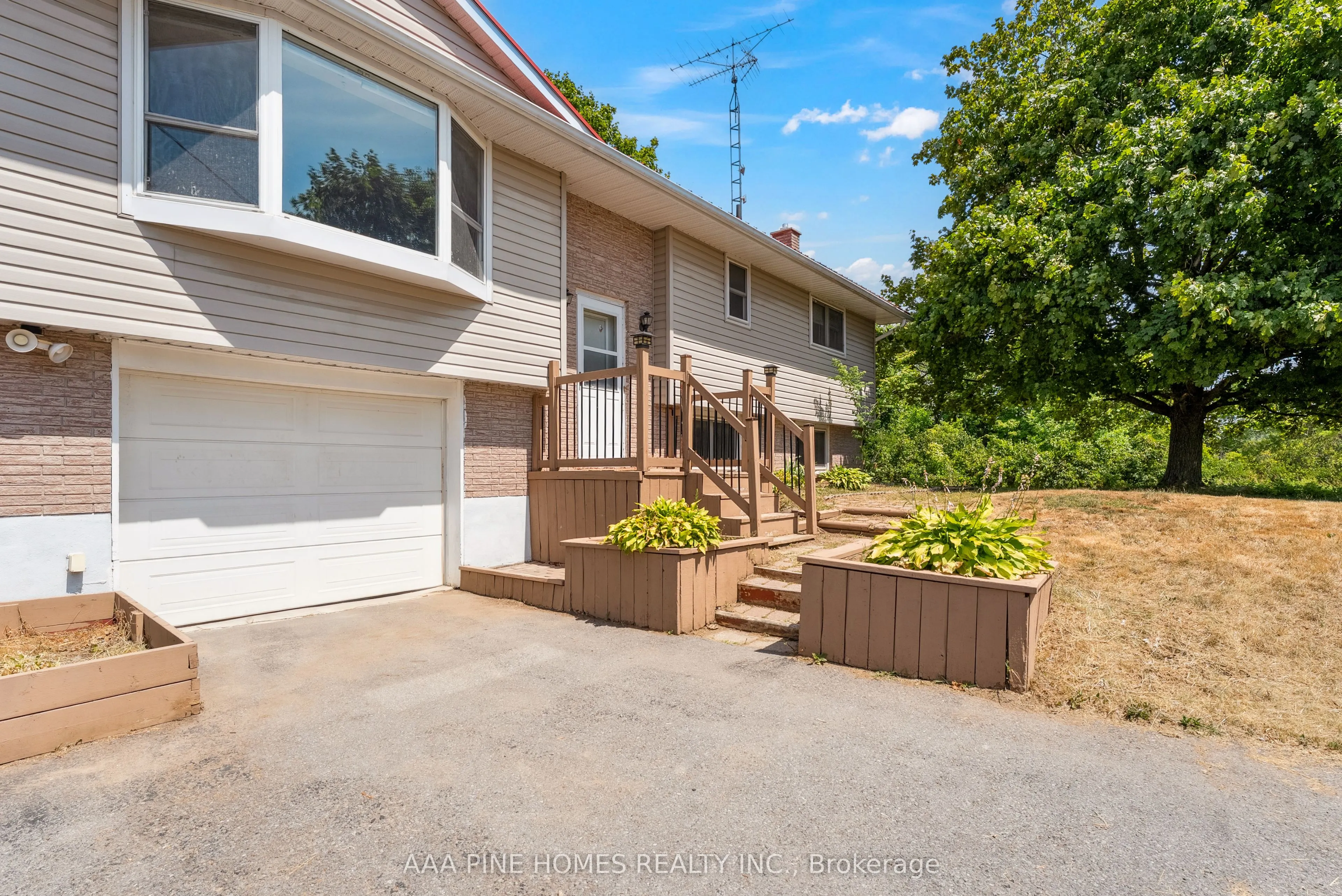 3952 Shannonville Road, ON K0K 2Y0