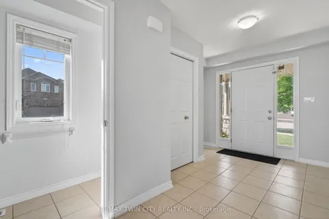 420 Avens Street, ON N2V 0B5