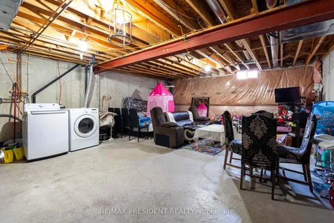 199 Tanglewood Drive, ON L0R 1C0