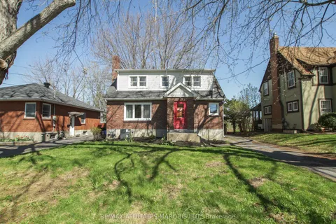7 Old Orchard Avenue, ON K6H 2H1