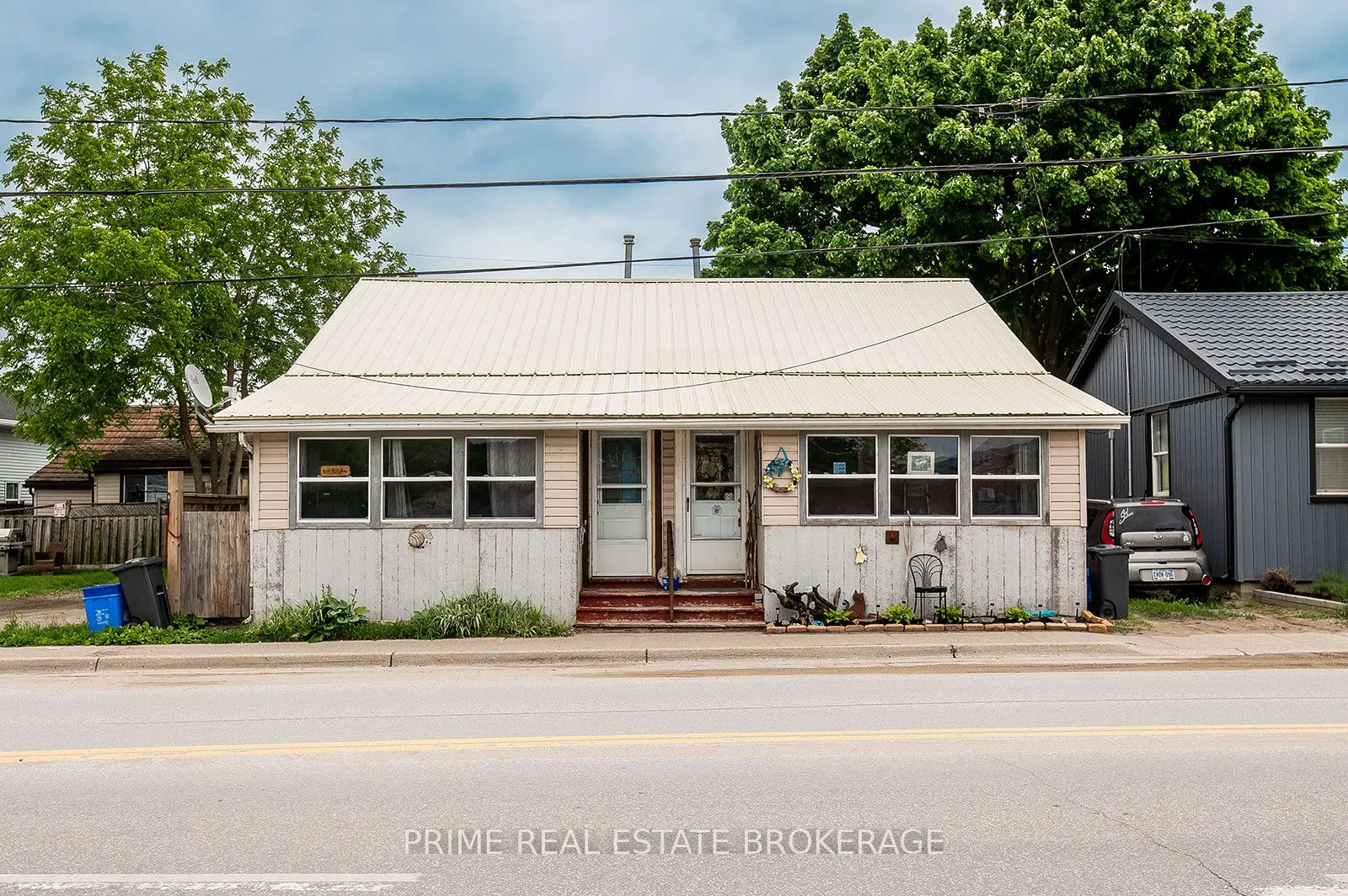 151 William Street, ON N5L 1E4