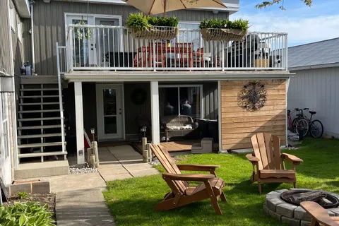 40 Rear Erie Boulevard, ON N0E 1M0