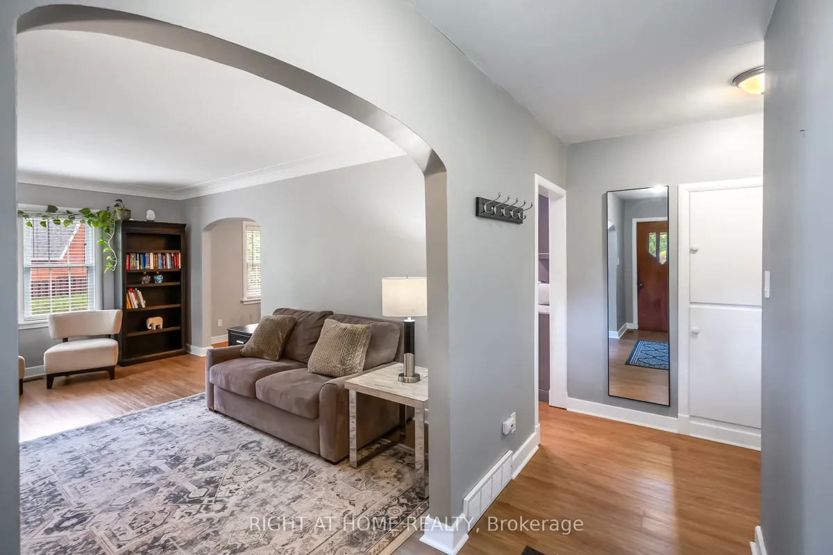 5201 Valley Way, ON L2E 1X3