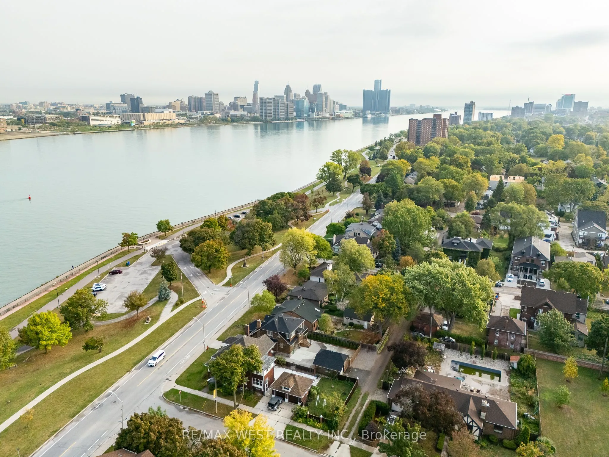 2437 Riverside Drive, ON N9B 1B2