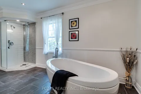 23 Mactavesh Crescent, ON N0M 1G0